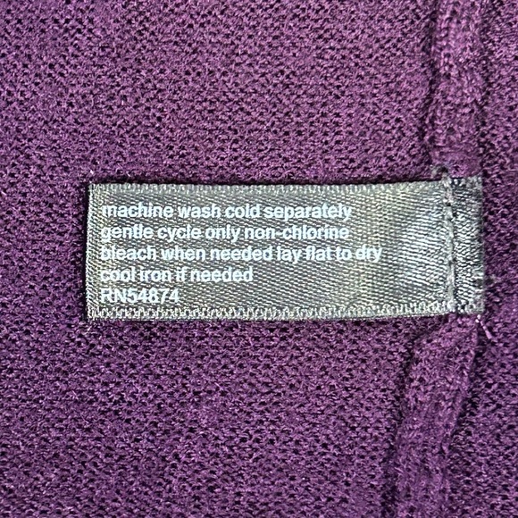 The Limited Lightweight Wool Blend Purple Sweater - Picture 6 of 10